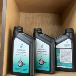 روغن وکیوم petronas یک لیتری